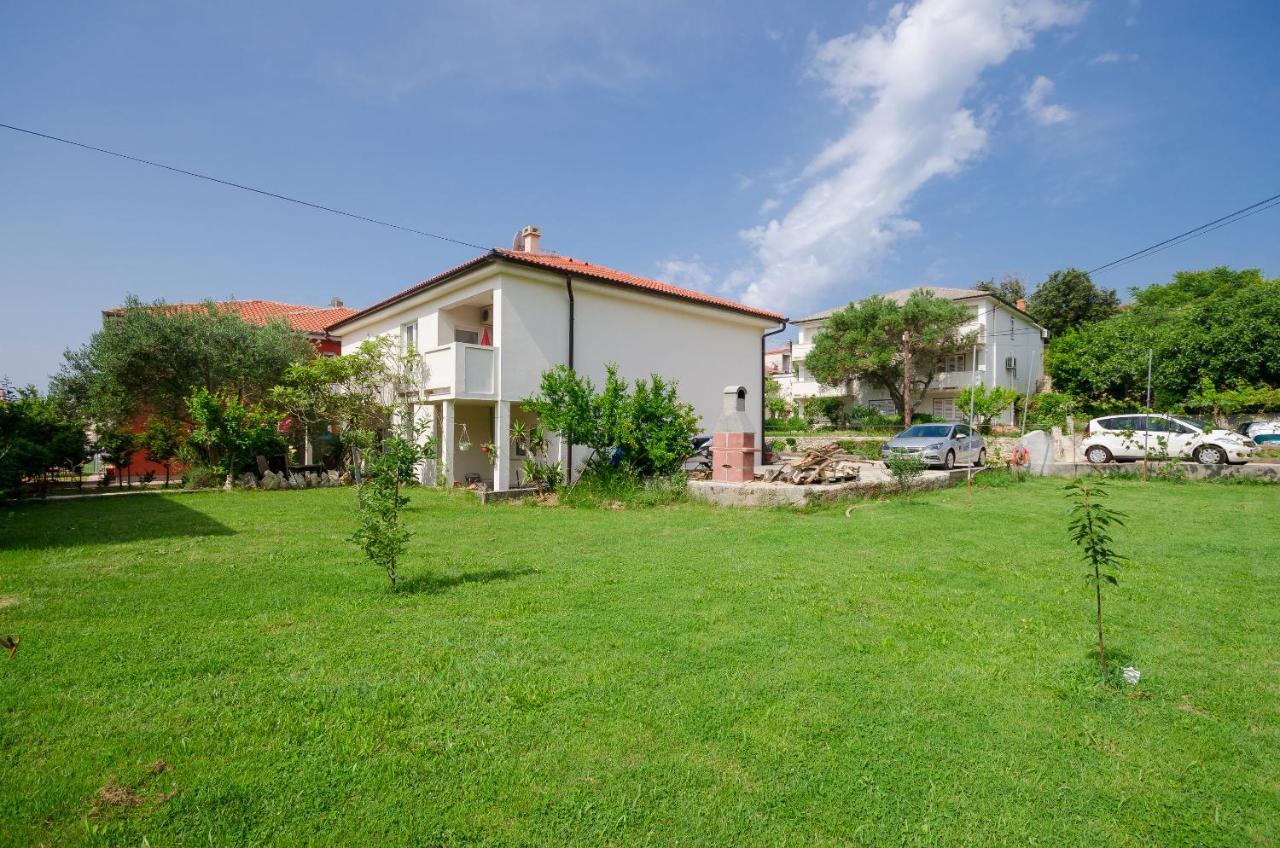 Apartments Toni Banjol Exterior photo